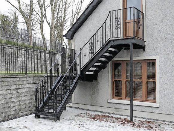 Escalera de Metal para el exterior de la casa