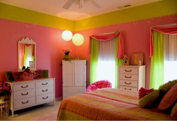 El dormitorio en tonos rosa y oliva