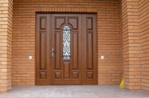 Cómo elegir una puerta de entrada metálica para su casa