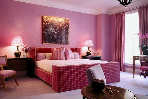 Dormitorio rosa y morado