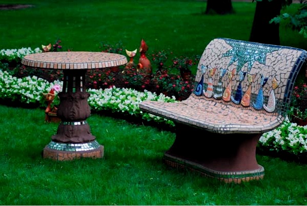 Muebles de jardín fijos