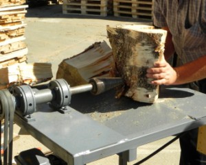 Los partidores de madera son variedades.  ¿Cómo hacer un partidor de madera con tus propias manos?