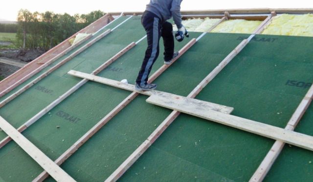 Isoplat: paneles de aislamiento térmico y acústico a prueba de viento para revestimiento de viviendas