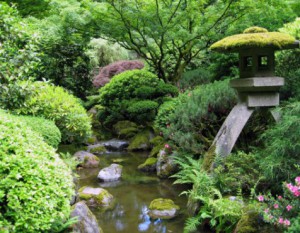 Decoración de jardín de estilo japonés