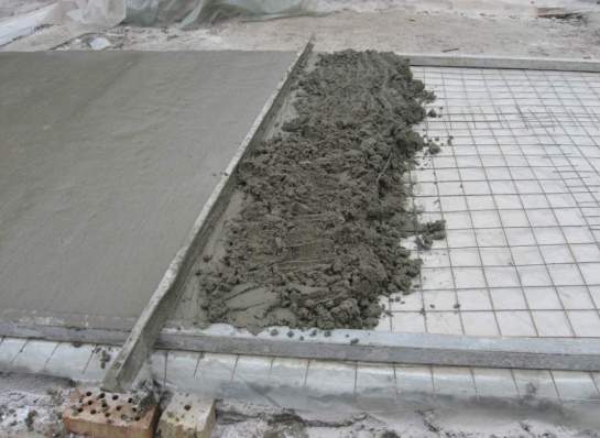 El consumo de cemento y arena por cubo (1m3) de hormigón, mortero de albañilería, enrasar, yeso