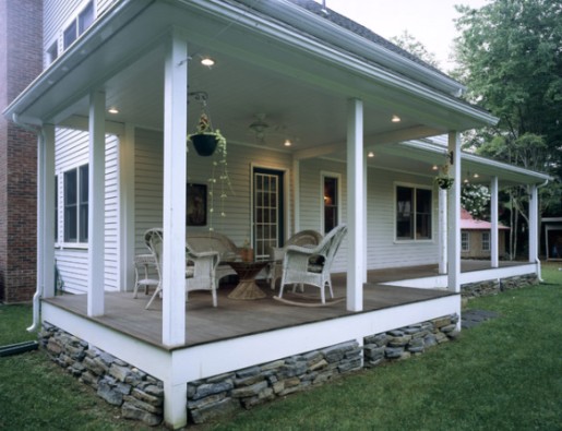 Veranda adjunta a la casa: hágalo usted mismo, diseño y construcción.