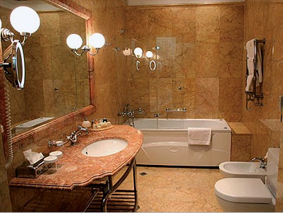 Diseño de la sala de baño (51 fotos): opciones de interior.