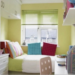 Renovación de un dormitorio en un apartamento pequeño (42 fotos): características de diseño y elección de materiales