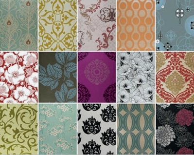 Diseño de pared con papel tapiz (57 fotos): tipos, características de revestimientos de papel, vinilo, textiles y líquidos.