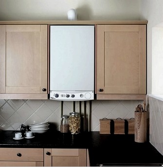 Diseño de cocina en Jruschov con calentador de agua a gas (36 fotos): color de la habitación, disposición de los muebles y planificación de la iluminación
