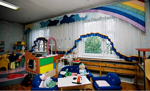 Diseño de cortinas para una guardería (45 fotos): una elección de colores, funcionalidad, practicidad, estilo y respeto al medio ambiente. Cortinas para niños y niñas