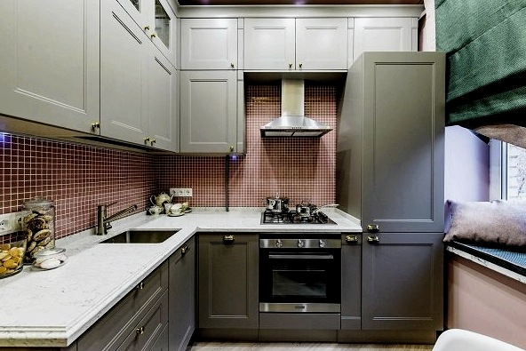 Diseño interior de una pequeña cocina con un área de 9 m2.  metro