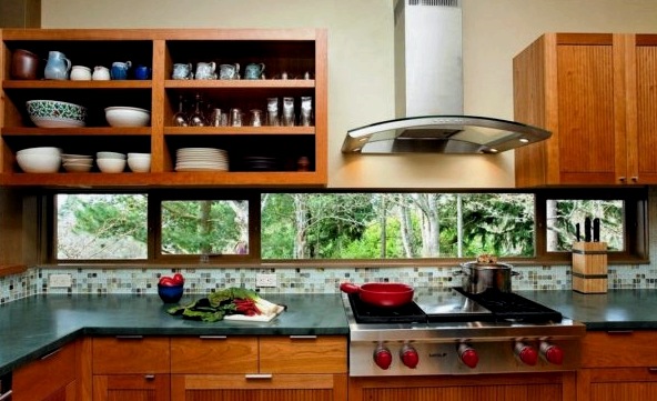 Diseño de una pequeña cocina sin ventana: cómo equipar una cocina que no tiene ventanas