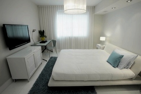 Cama blanca en el dormitorio: soluciones de diseño exitosas.