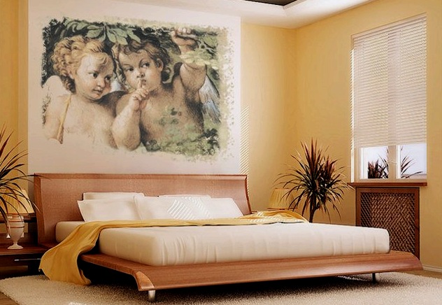 Diseño de dormitorio con papel tapiz fotográfico: interior económico y original.