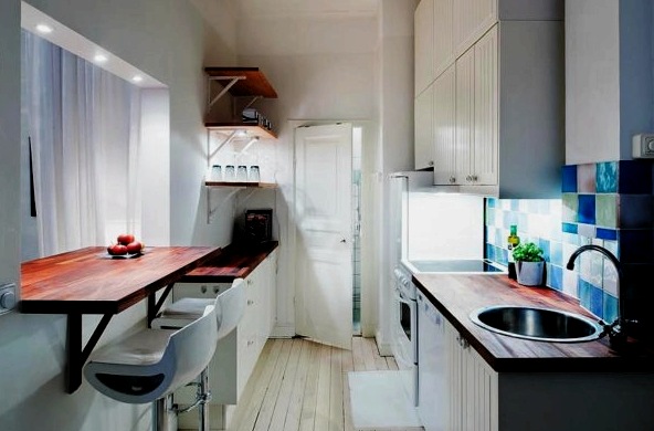 Diseño de una pequeña cocina estrecha: cómo equipar una cocina larga y estrecha.