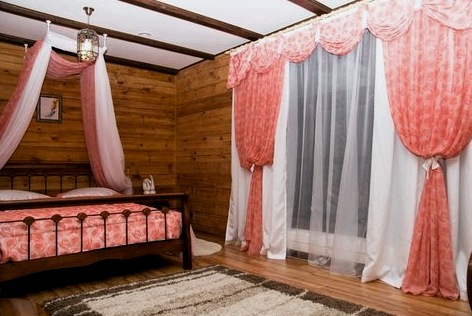 Cómo elegir cortinas para el dormitorio para crear un ambiente acogedor.