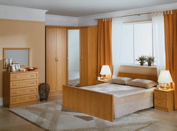 Cómo organizar los muebles en el dormitorio para crear una atmósfera de comodidad y confort.