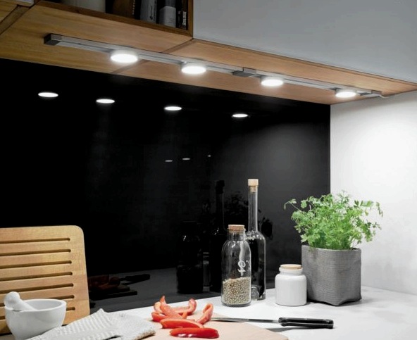 10 ideas para crear el diseño perfecto en una cocina pequeña: trucos de vida de interiores en la foto