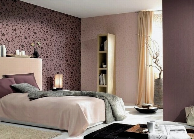 De qué color elegir papel tapiz para el dormitorio para que sea agradable estar en él.