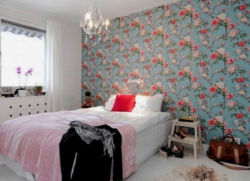 Papel tapiz para paredes en el dormitorio: cómo elegir el correcto