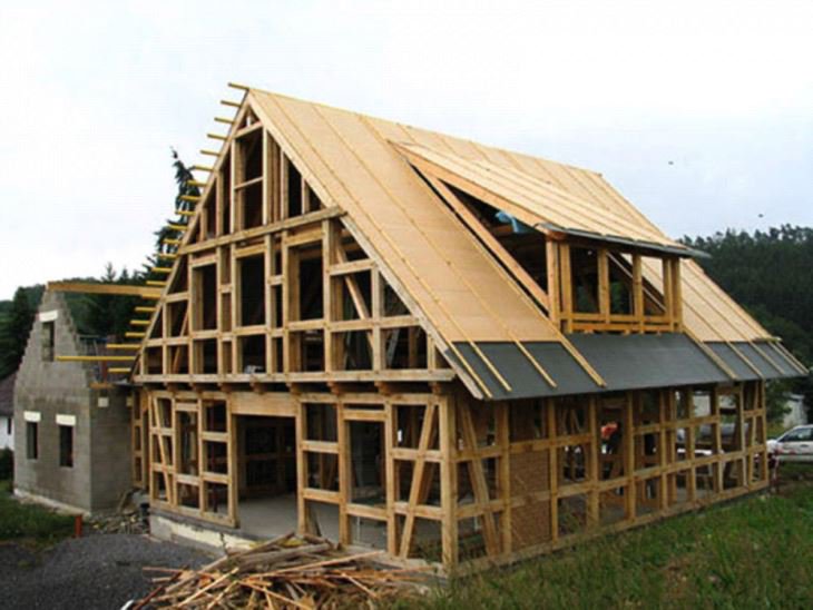 Averigüe cuál es mejor, una casa hecha de madera o un marco