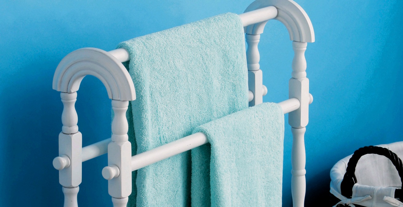 Cómo elegir un toallero o un toallero para el baño, el suelo o la pared