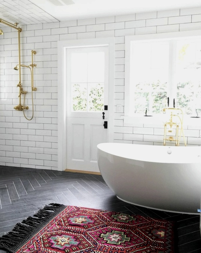 Alfombras de baño originales de 2018, ejemplos de fotografías de interiores