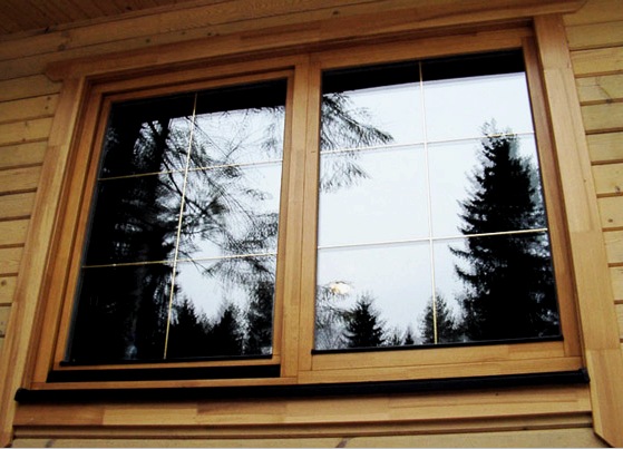 Montar ventanas de madera usted mismo no es difícil, pero delicado.