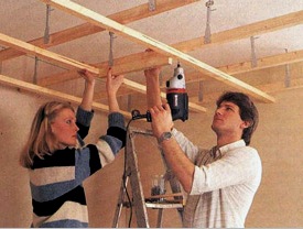 Colocación de laminado en el techo: instrucciones y consejos de un especialista.