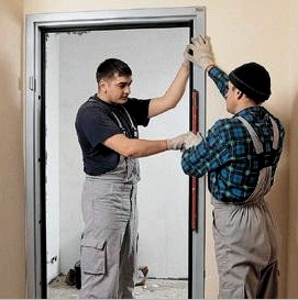 Reemplazo de la puerta de entrada: preparación, instalación, inspección