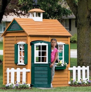 Casa de juegos para niños: cómo construir en el campo, en el patio, en el apartamento.