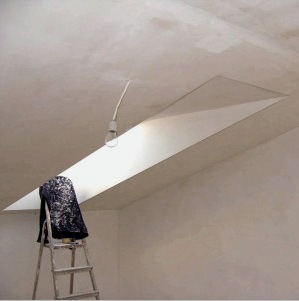Preparación de la superficie del techo para pintar: el orden de trabajo.