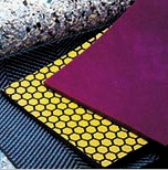 Materiales de base para alfombras: ventajas de uso y características de elección.